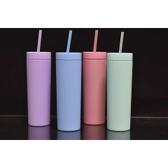 NM PLASTIC CUP W/STRAW 84220 